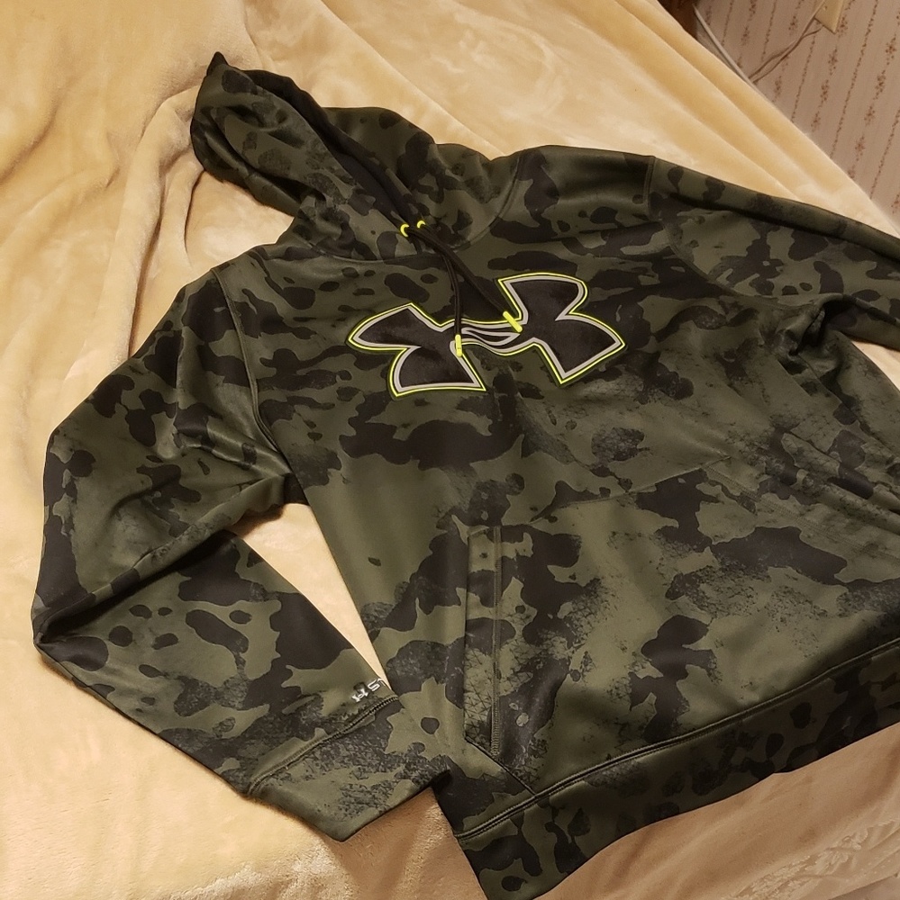 Under Armour Hoodie